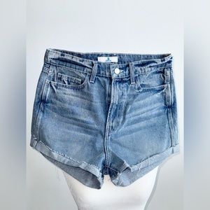 Jordache High Waisted Vintage Blue Rolled Short Size 28